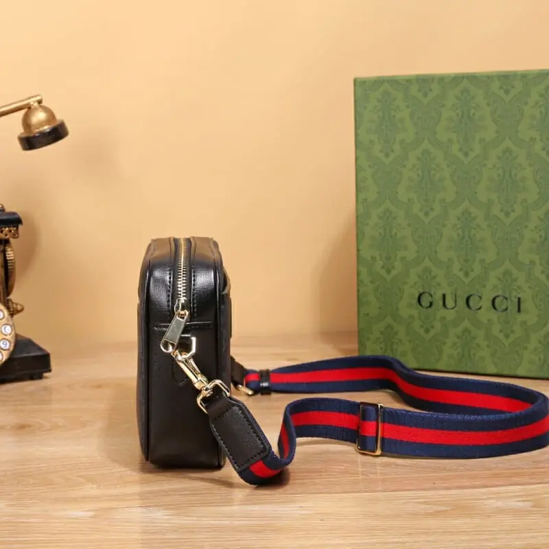 gucci aaa homme mini sac a main s_12102502